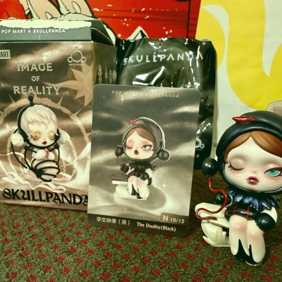 POP MART SKULLPANDA | Image of Reality Series -Duality (BLK) Figurine - OPEN BOX - Picture 4 of 11